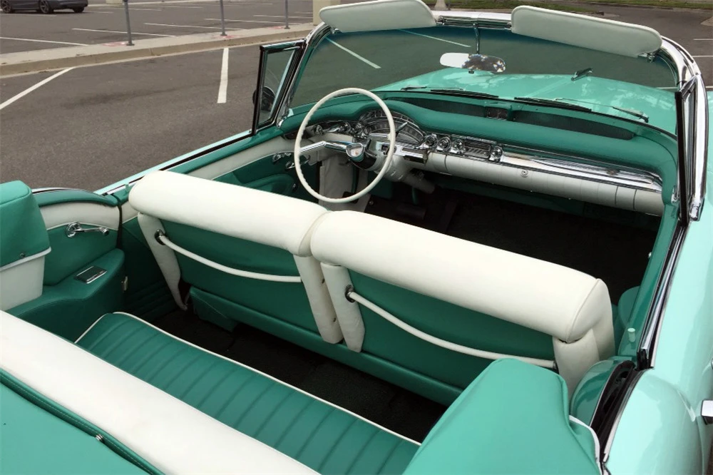 1958 Oldsmobile 88 - Image 4 of 8