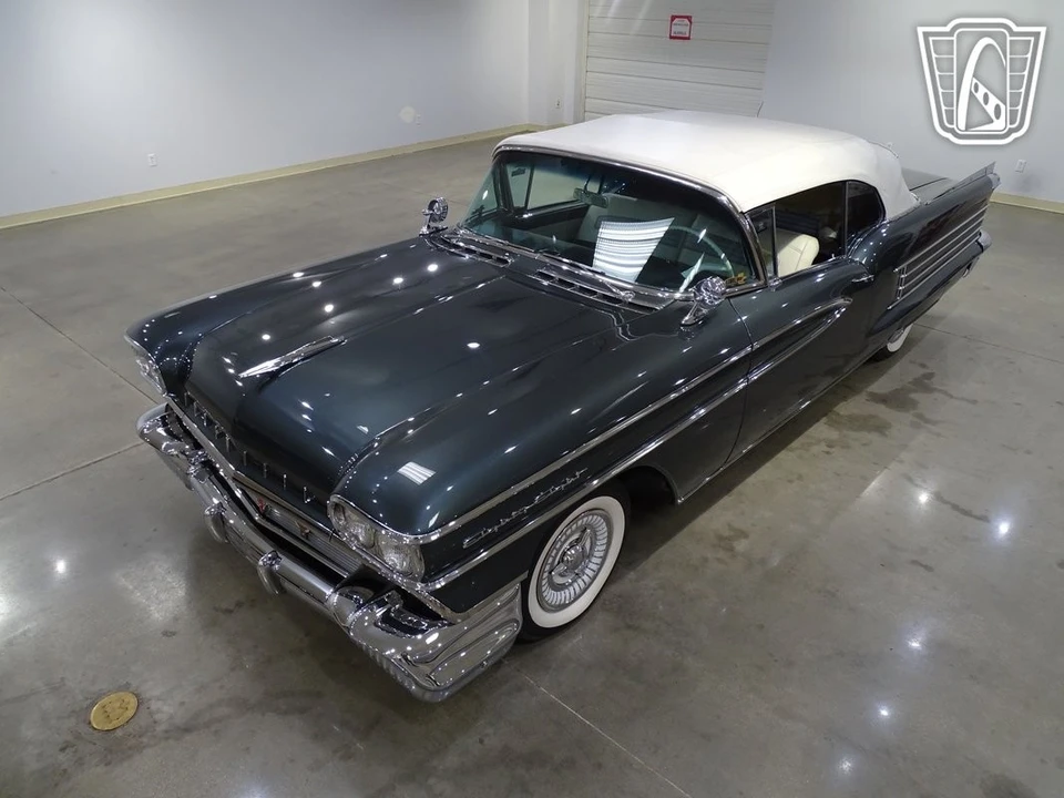 1958 Oldsmobile 88 - Image 3 of 12