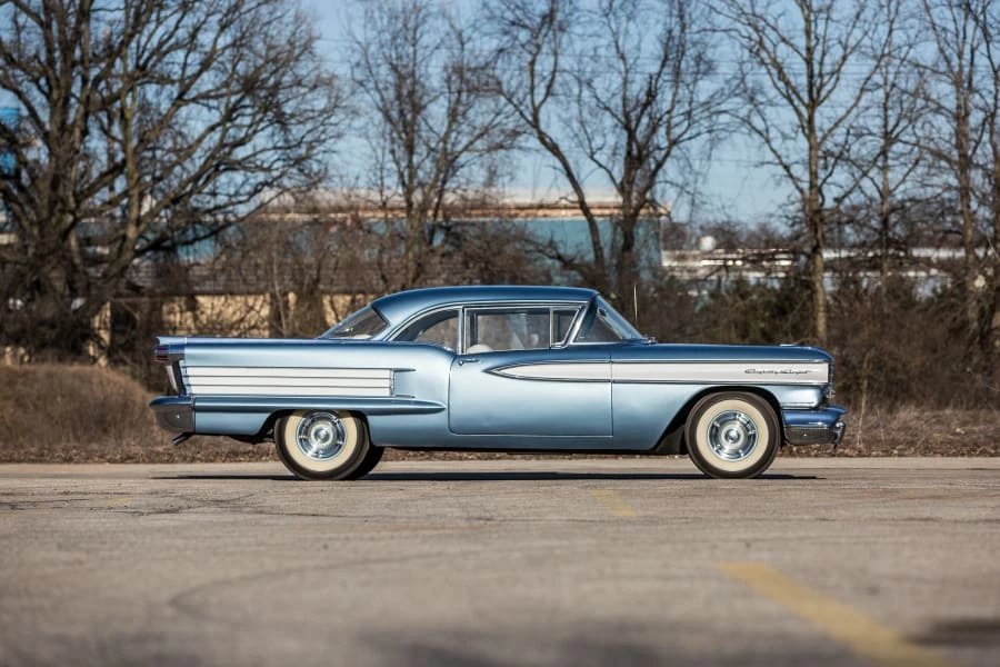 1958 Oldsmobile 88 - Image 8 of 12