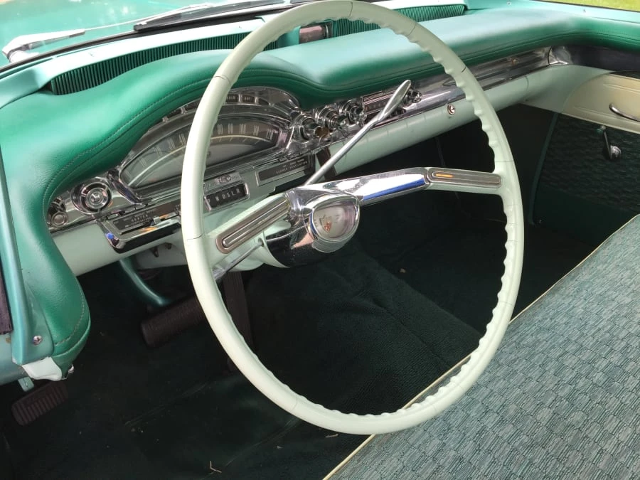 1958 Oldsmobile 88 - Image 5 of 10