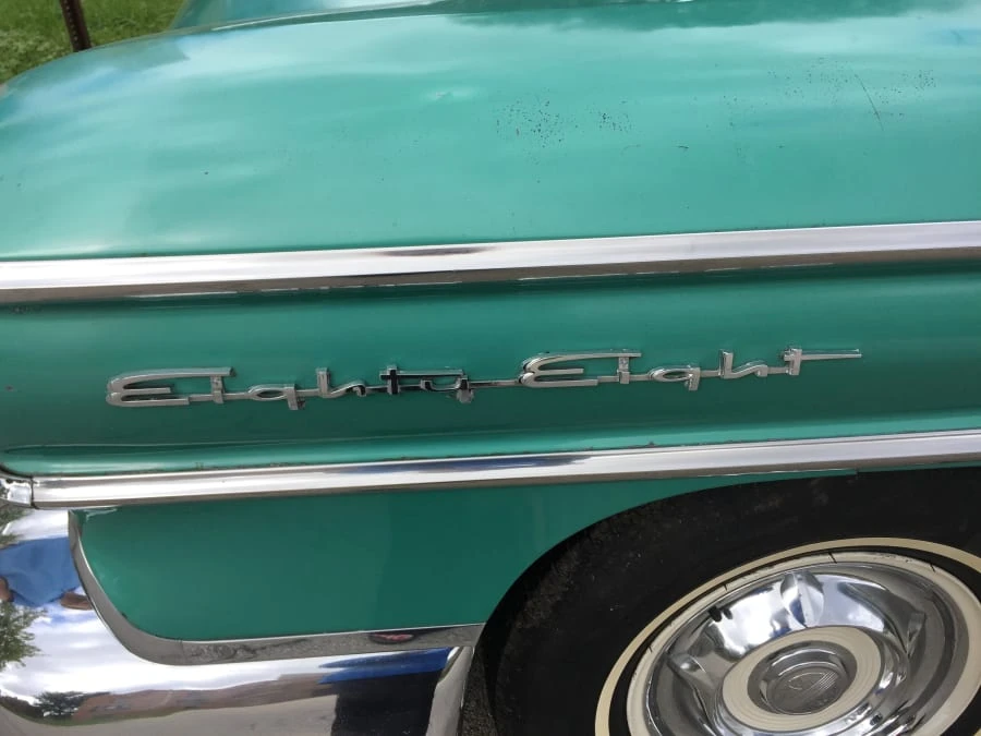 1958 Oldsmobile 88 - Image 9 of 10