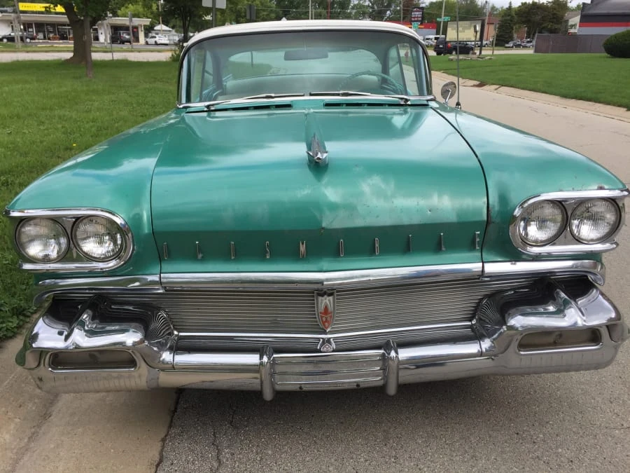 1958 Oldsmobile 88 - Image 10 of 10