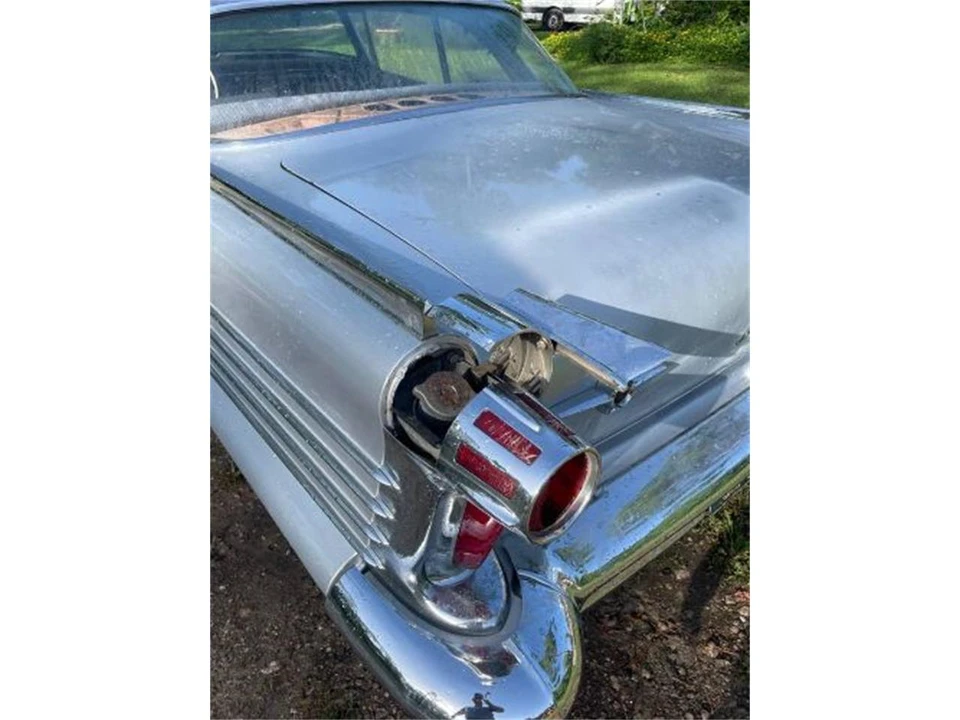 1958 Oldsmobile 88 - Image 5 of 10