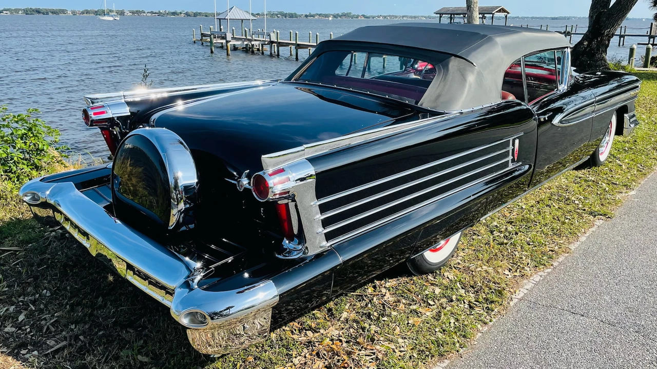 1958 Oldsmobile 98 - Image 3 of 14