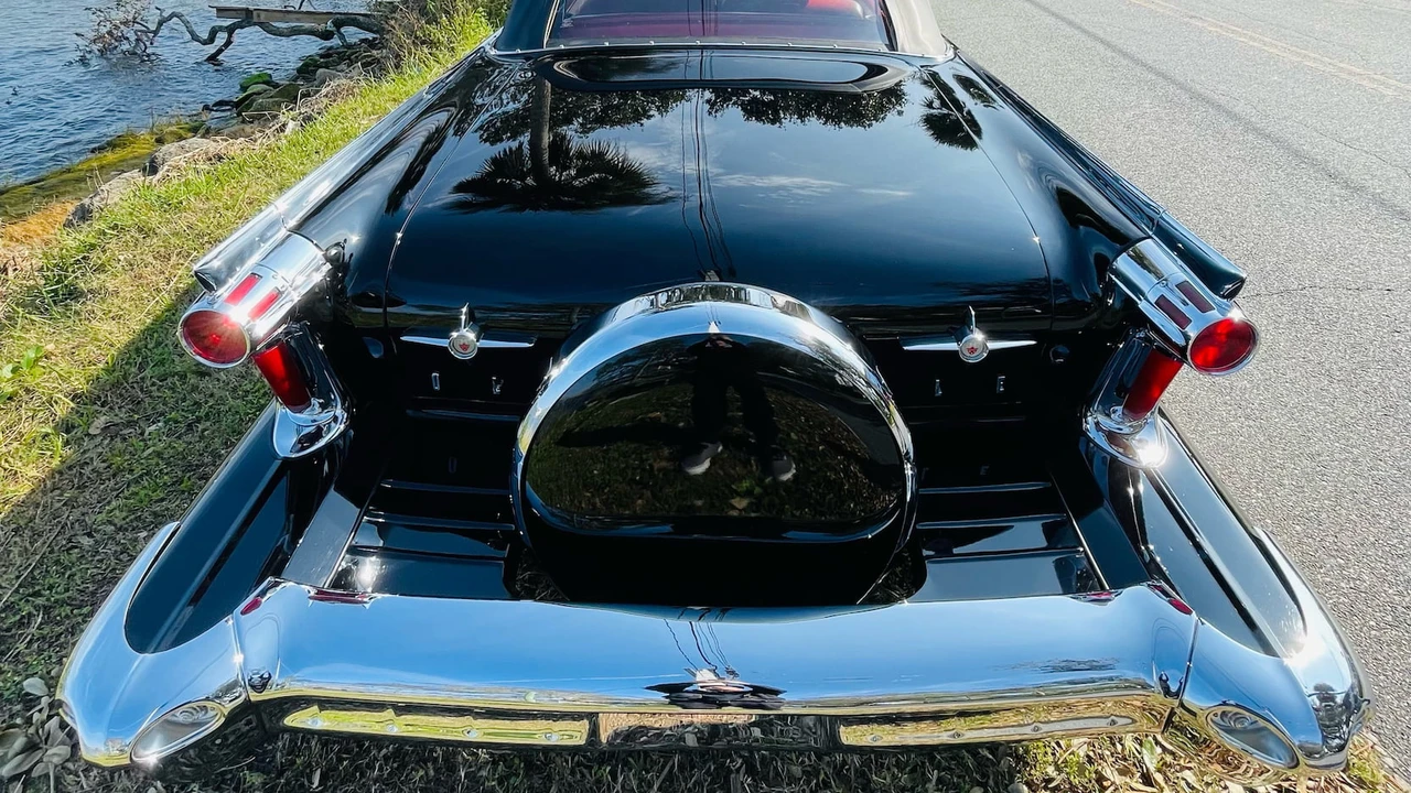 1958 Oldsmobile 98 - Image 12 of 14