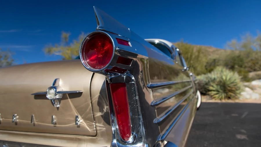 1958 Oldsmobile 98 - Image 10 of 20