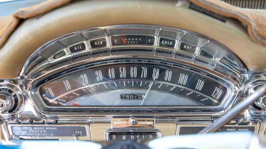 1958 Oldsmobile 98 - Image 11 of 20