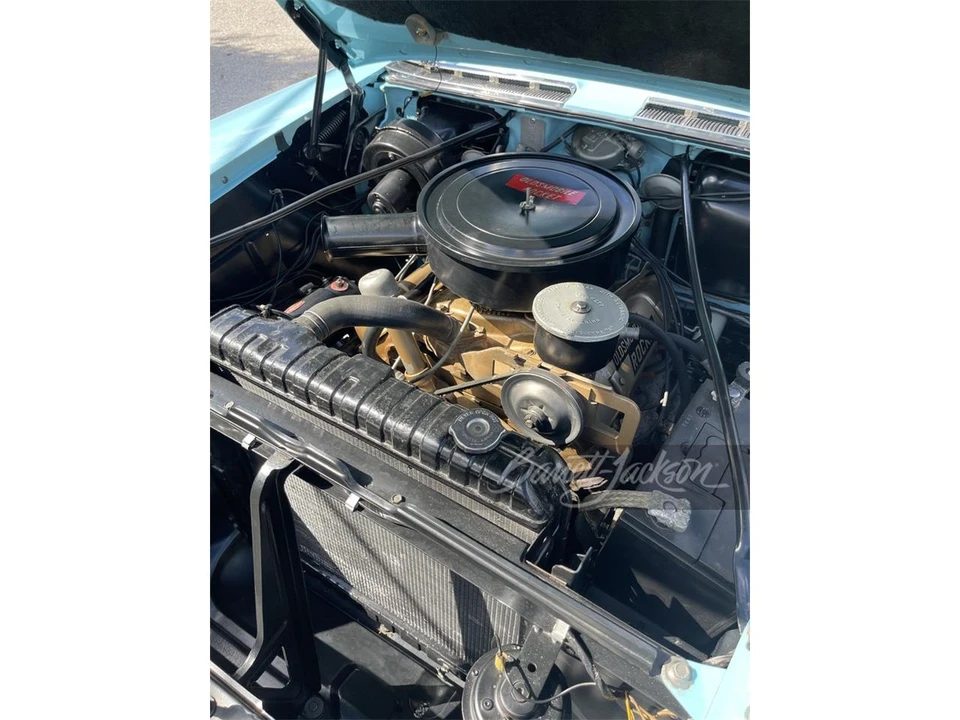 1958 Oldsmobile 88 - Image 5 of 5