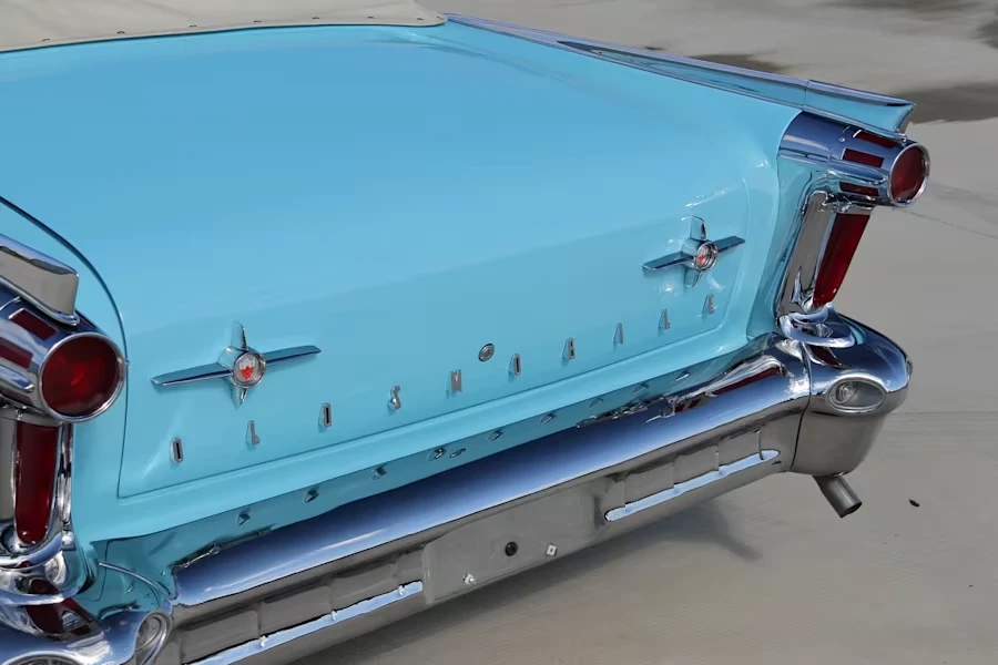 1958 Oldsmobile 88 - Image 15 of 28