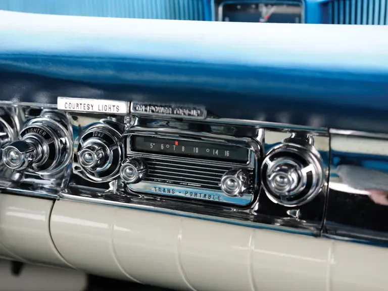 1958 Oldsmobile 88 - Image 11 of 17