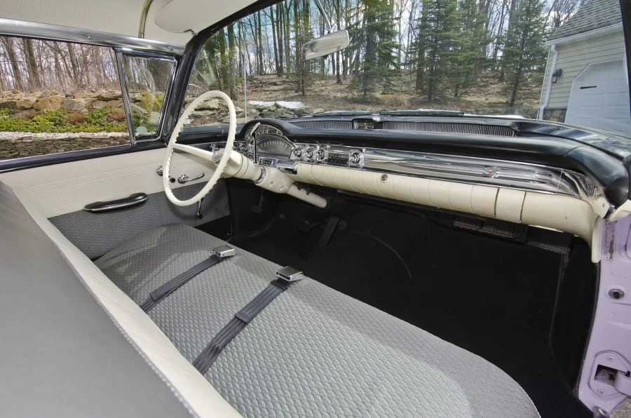 1958 Oldsmobile 88 - Image 5 of 12
