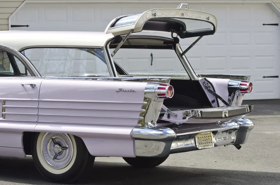 1958 Oldsmobile 88 - Image 10 of 12