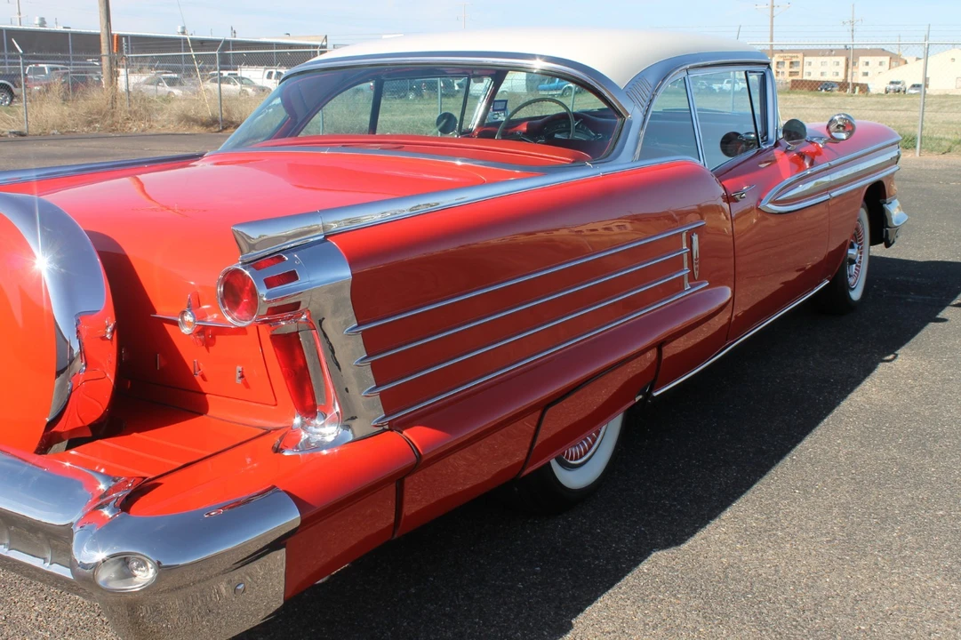 1958 Oldsmobile 88 - Image 7 of 31