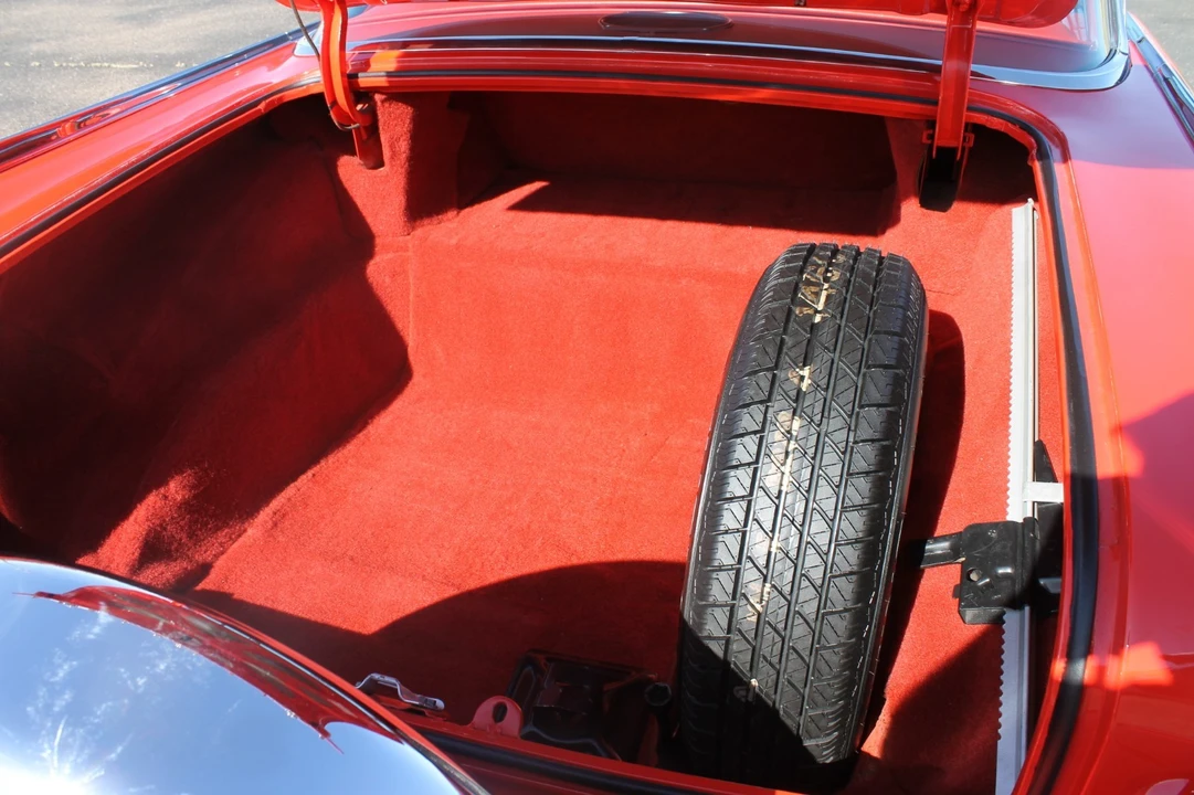 1958 Oldsmobile 88 - Image 26 of 31
