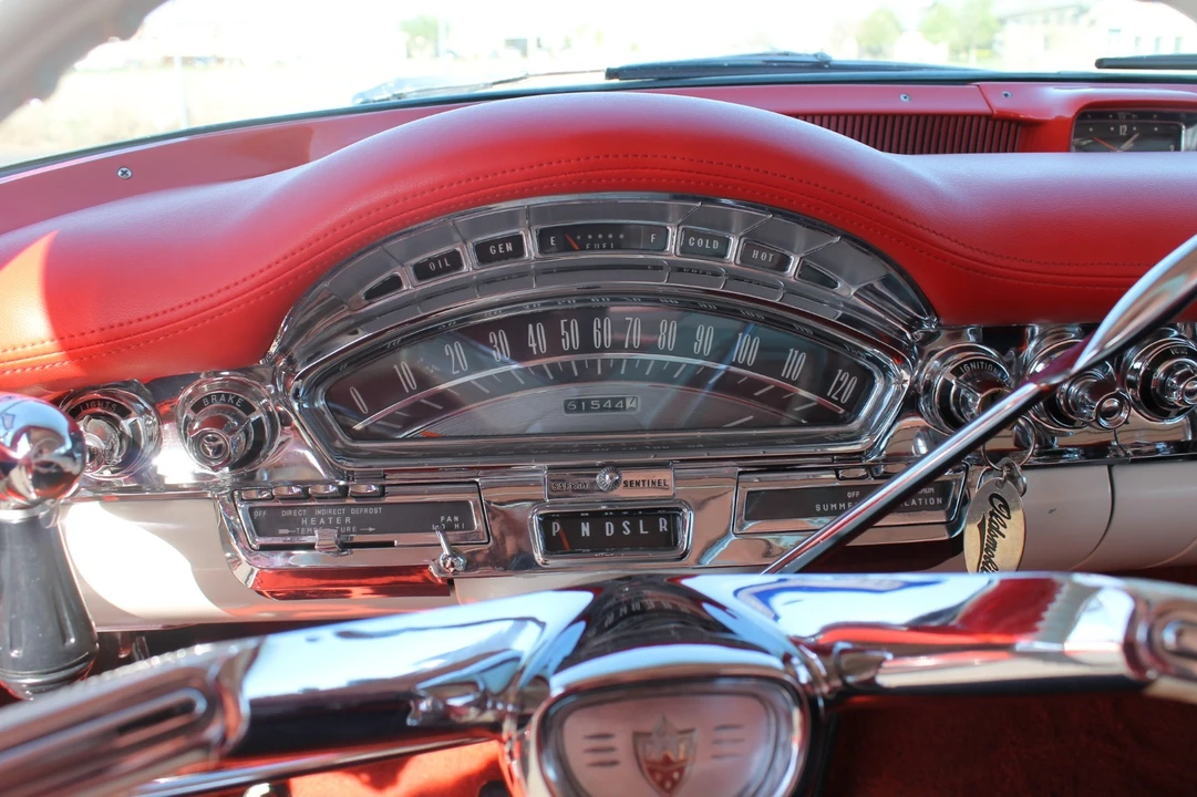 1958 Oldsmobile 88 - Image 16 of 31