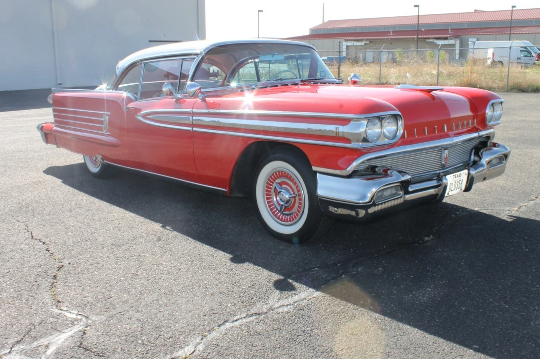 1958 Oldsmobile 88 - Image 9 of 31