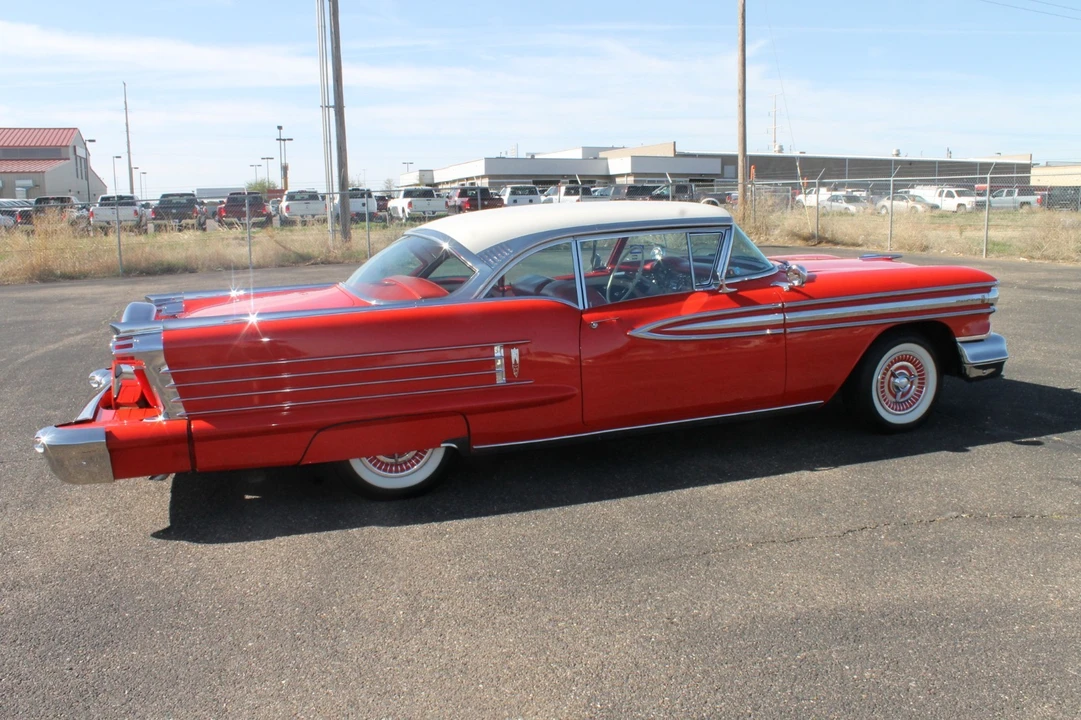 1958 Oldsmobile 88 - Image 8 of 31