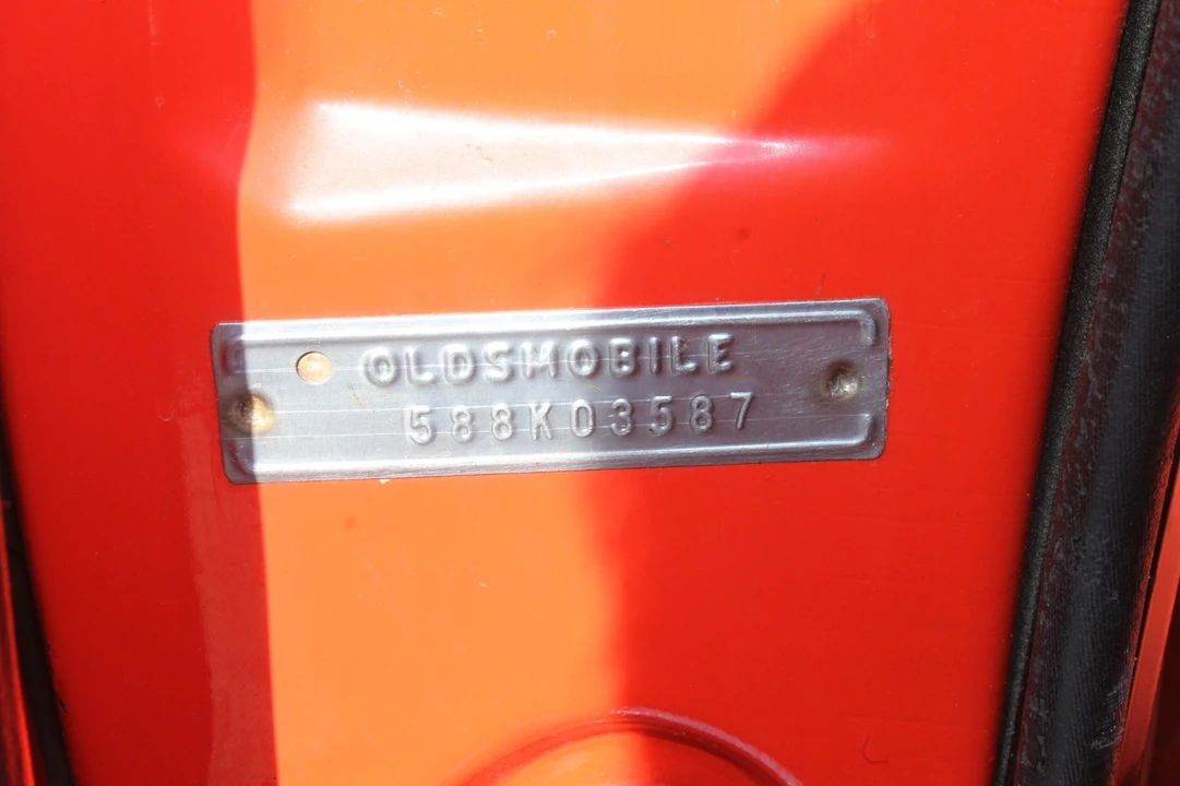 1958 Oldsmobile 88 - Image 29 of 31