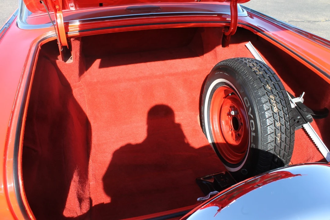 1958 Oldsmobile 88 - Image 25 of 31