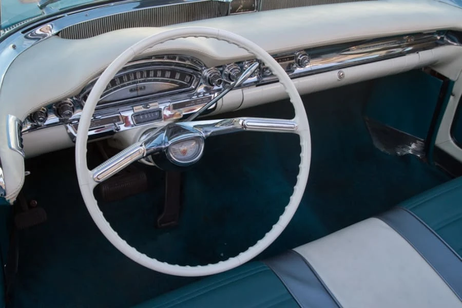 1958 Oldsmobile 98 - Image 4 of 12