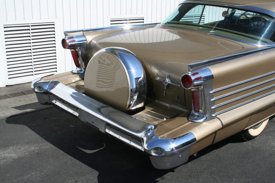 1958 Oldsmobile 88 - Image 2 of 8