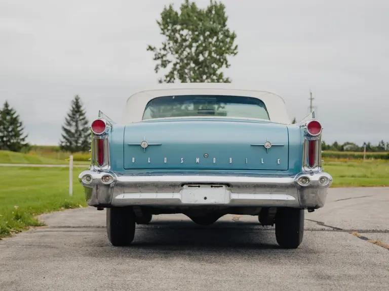 1958 Oldsmobile 98 - Image 9 of 31