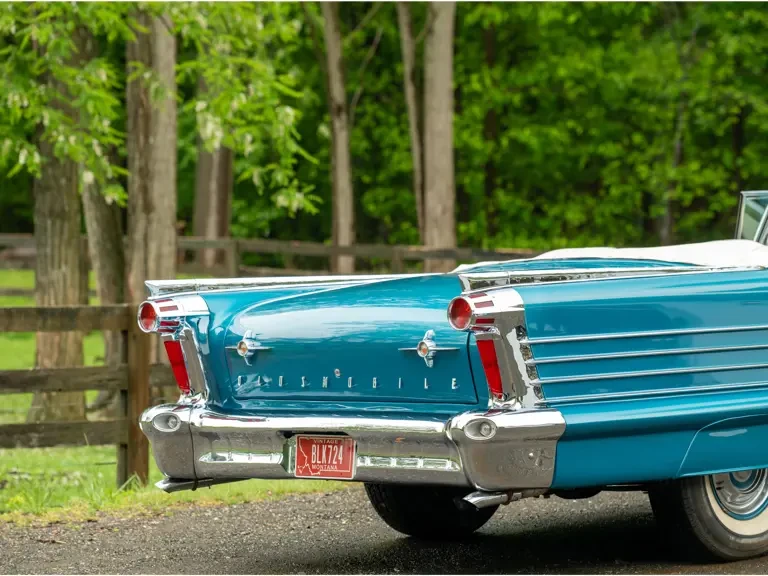 1958 Oldsmobile 98 - Image 16 of 31