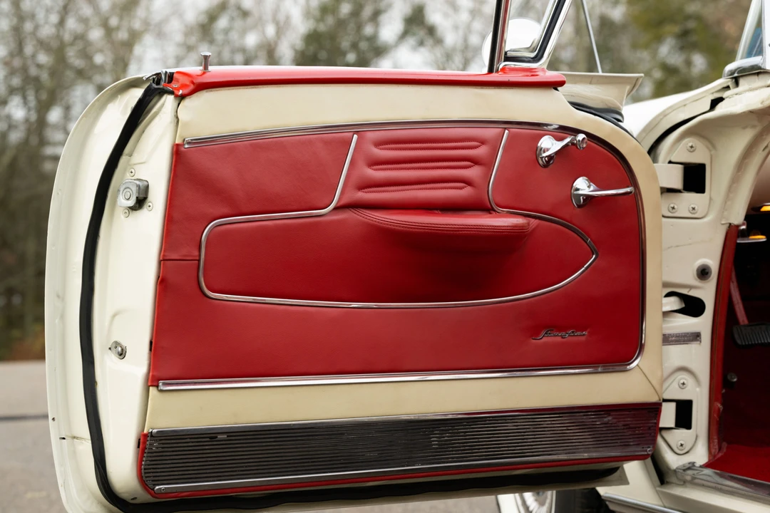 1958 Oldsmobile 98 - Image 12 of 31