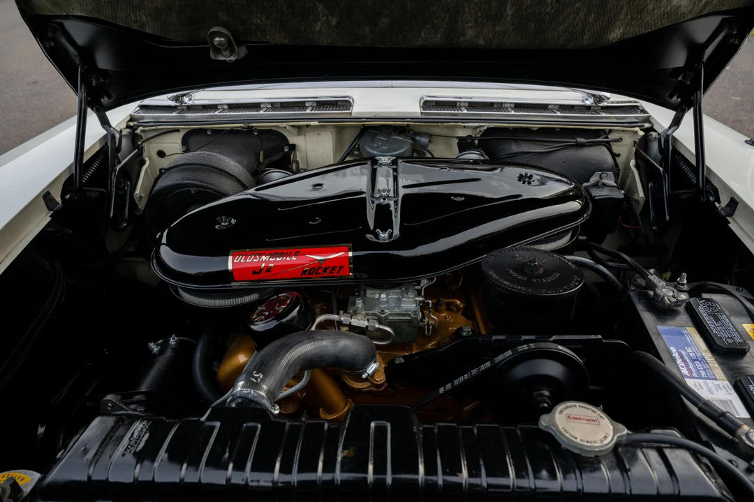 1958 Oldsmobile 98 - Image 7 of 31
