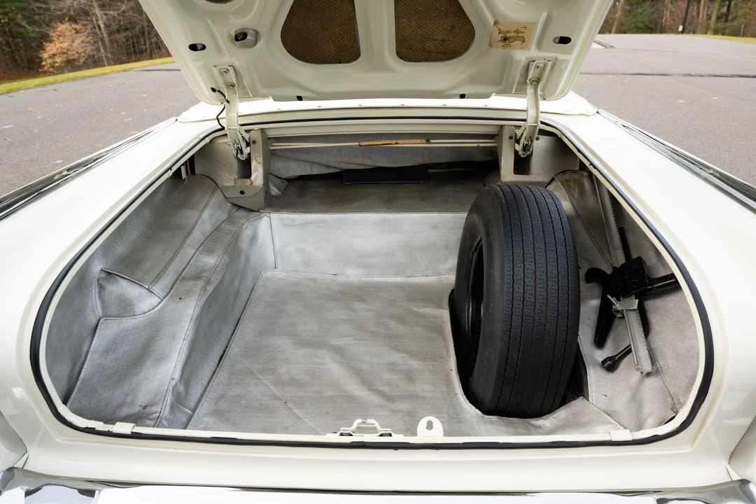 1958 Oldsmobile 98 - Image 3 of 31