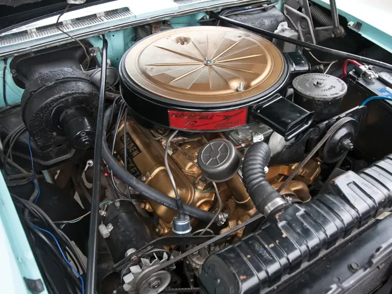 1958 Oldsmobile 88 - Image 4 of 19