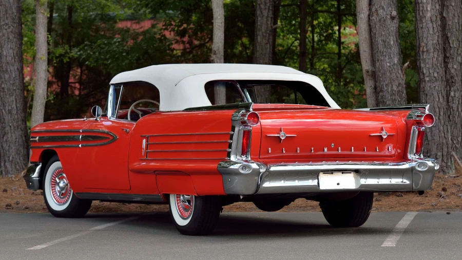 1958 Oldsmobile 88 - Image 13 of 31