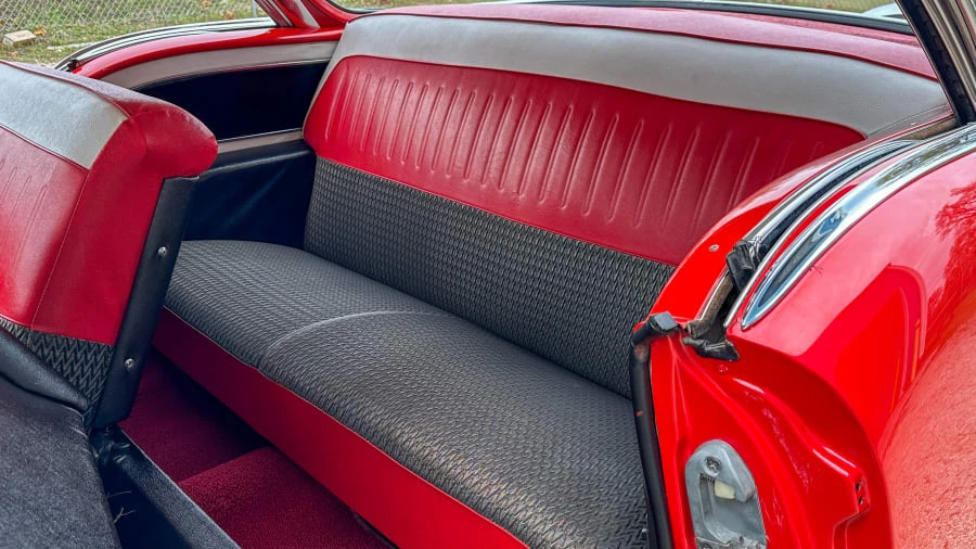 1958 Oldsmobile 88 - Image 14 of 23