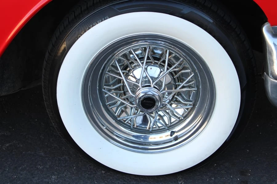1958 Oldsmobile 88 - Image 15 of 31
