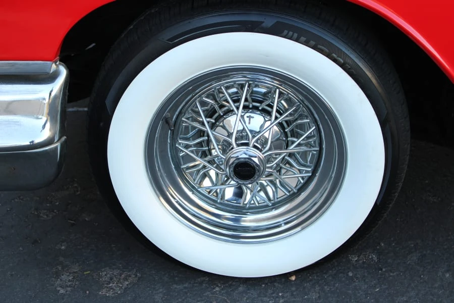 1958 Oldsmobile 88 - Image 14 of 31