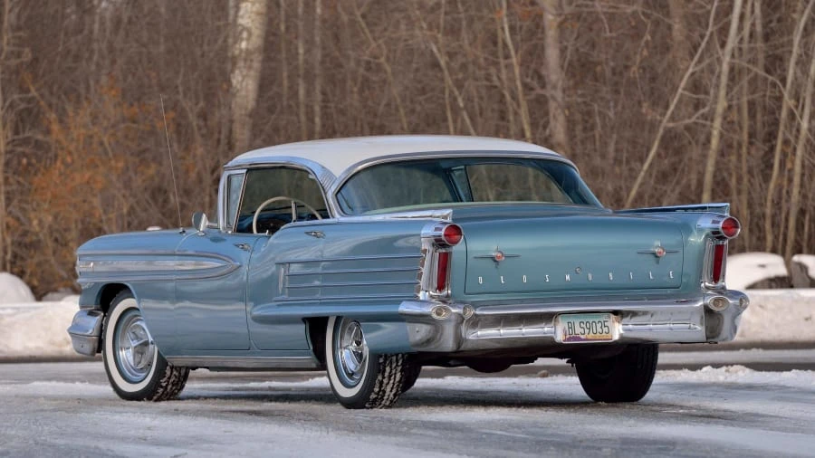 1958 Oldsmobile 88 - Image 13 of 20