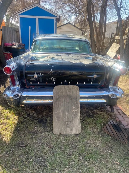 1958 Oldsmobile 88 - Image 3 of 10