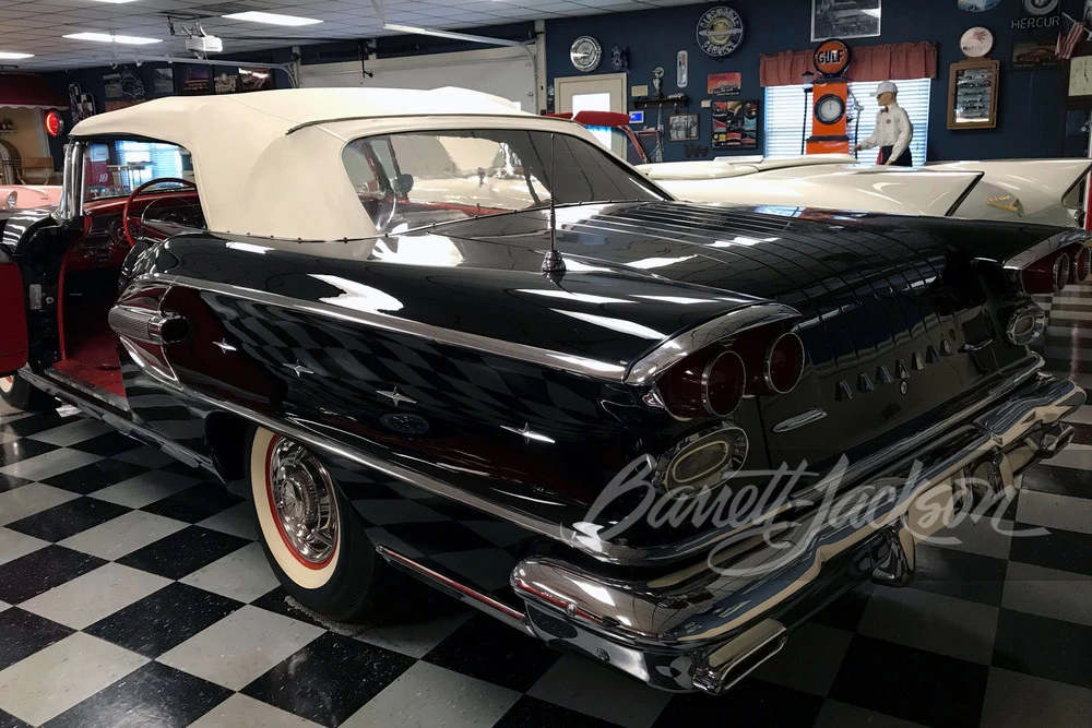 1958 Pontiac Bonneville 1st Gen - Image 4 of 5