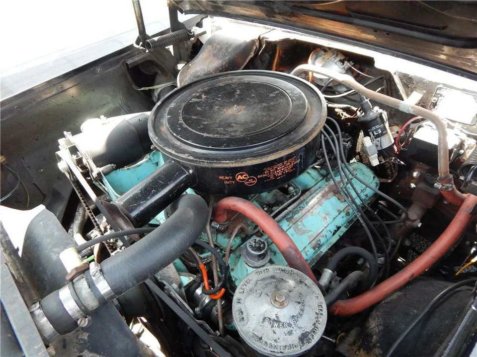 1958 Pontiac Chieftain - Image 3 of 5