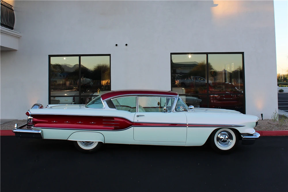 1958 Pontiac Star Chief - Image 5 of 5