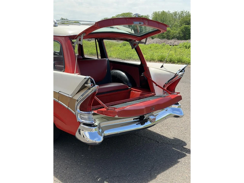 1958 Packard - Image 4 of 18