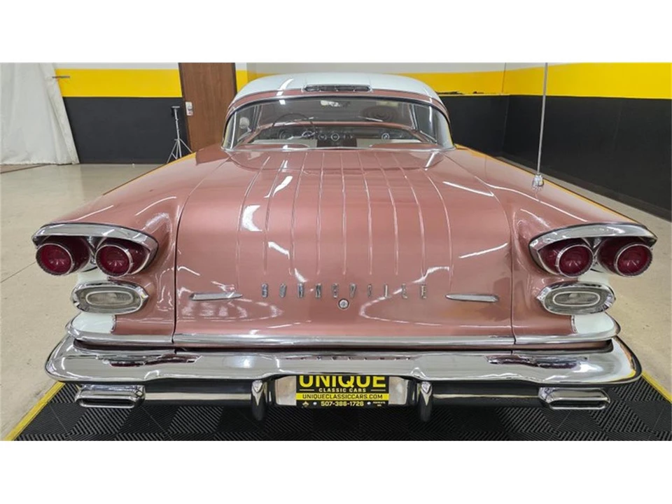 1958 Pontiac Bonneville 1st Gen - Image 5 of 31