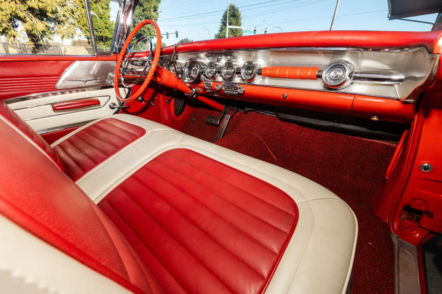 1958 Pontiac Bonneville 1st Gen - Image 20 of 29