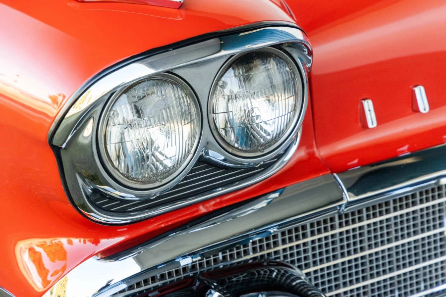 1958 Pontiac Bonneville 1st Gen - Image 9 of 29
