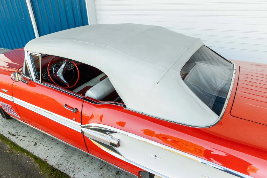 1958 Pontiac Bonneville 1st Gen - Image 14 of 29