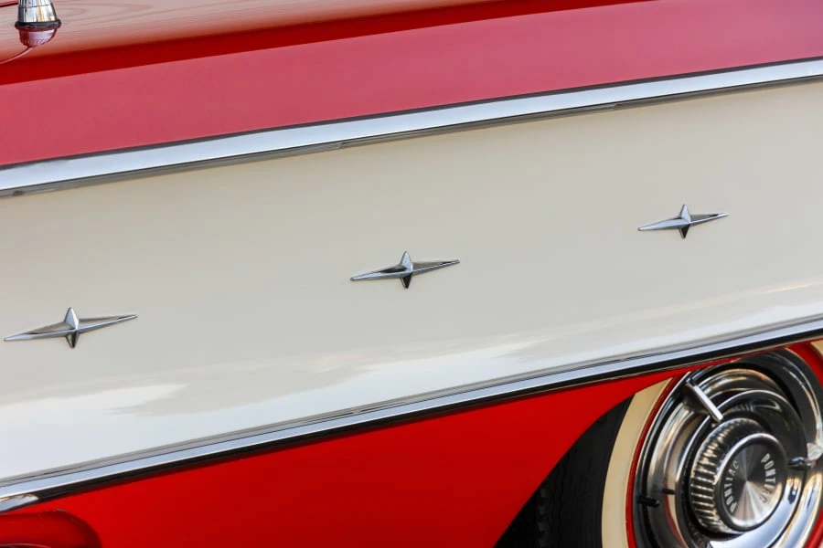 1958 Pontiac Bonneville 1st Gen - Image 15 of 29
