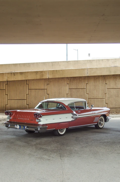 1958 Pontiac Bonneville 1st Gen - Image 15 of 31