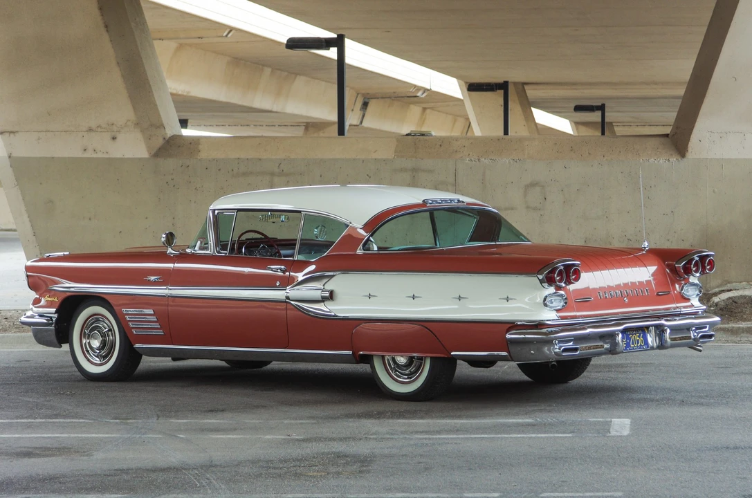 1958 Pontiac Bonneville 1st Gen - Image 31 of 31