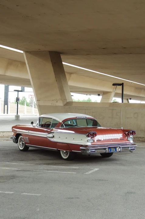 1958 Pontiac Bonneville 1st Gen - Image 29 of 31