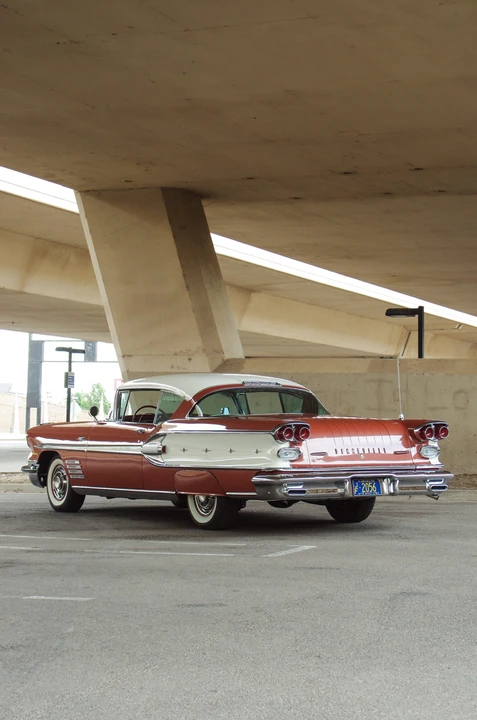 1958 Pontiac Bonneville 1st Gen - Image 28 of 31